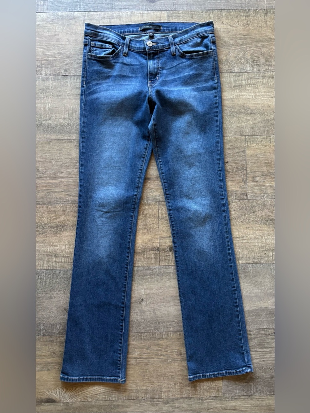 Flying Monkey women’s size 30 mid rise comfort stretch straight leg blue jeans